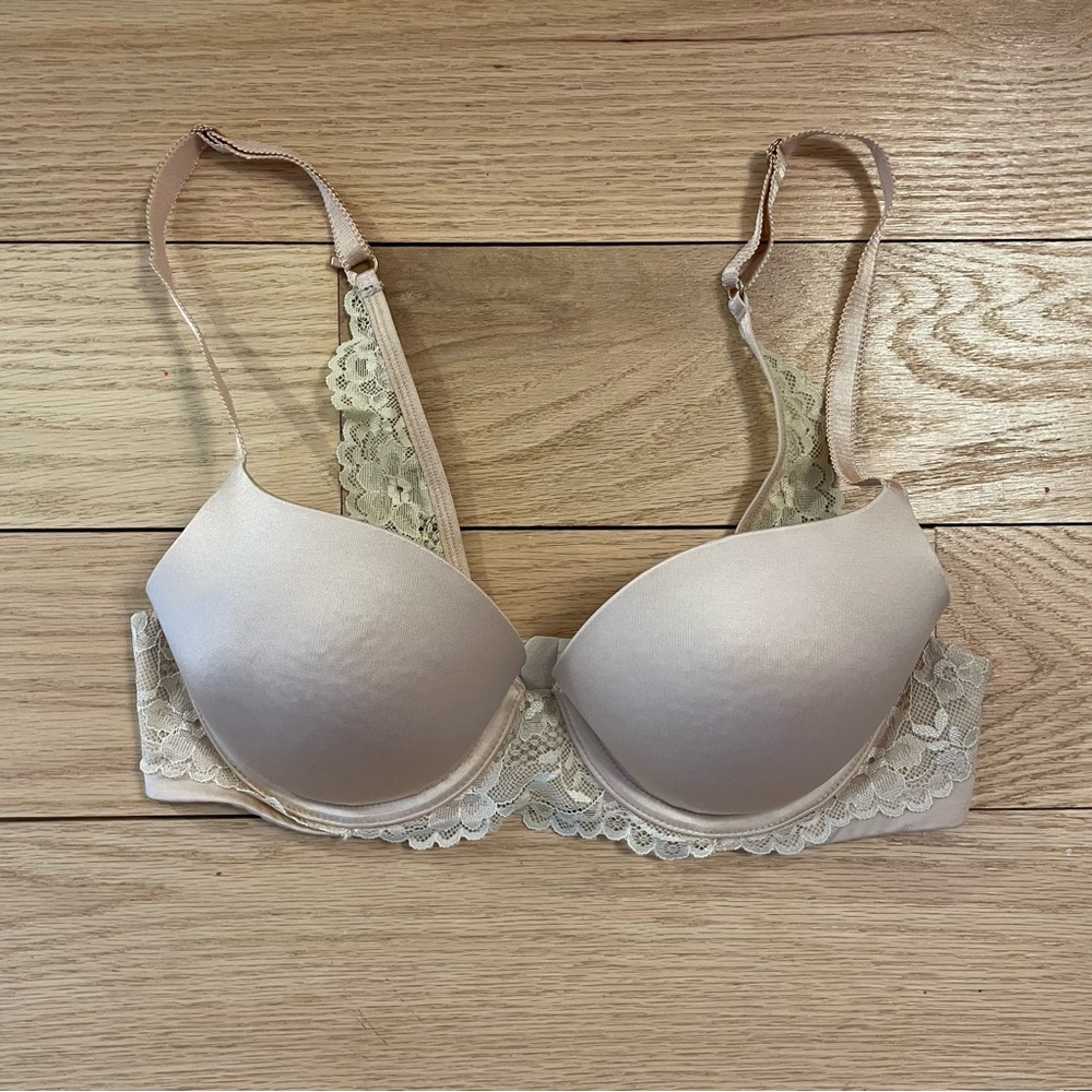 Savage X Fenty nude bra